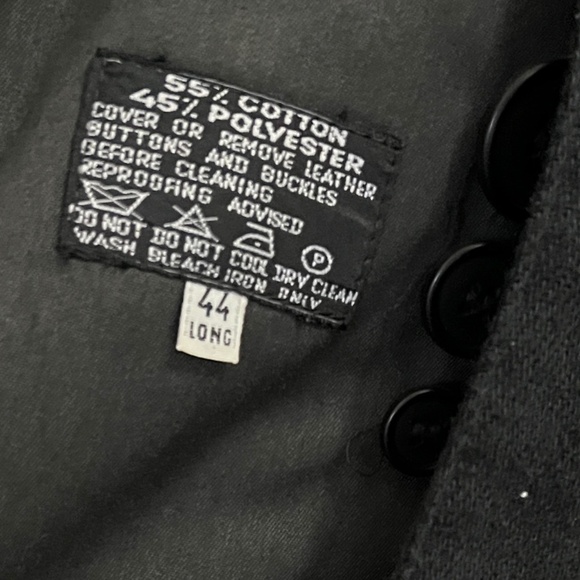 IZOD trench coat - Picture 7 of 8